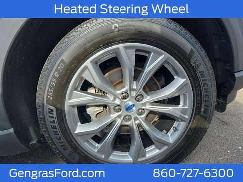 Certified 2022 Ford Explorer XLT w/ Equipment Group 202A AWD/4WD image 13