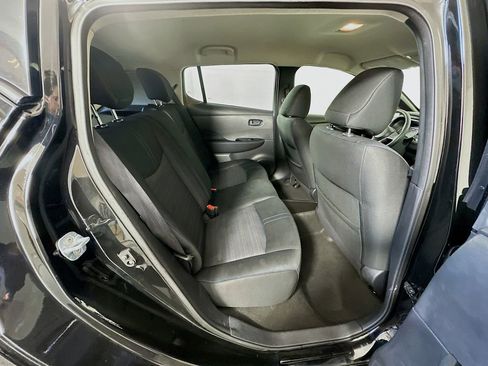 Used 2018 Nissan Leaf SV image 26