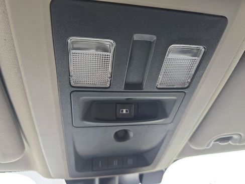 Used 2017 RAM 1500 Big Horn AWD/4WD image 31