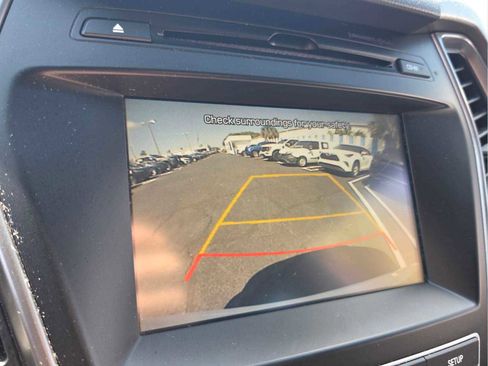 Used 2018 Hyundai Santa Fe Sport FWD image 27