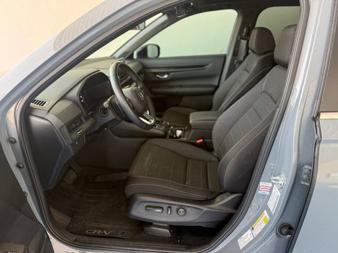 Certified 2025 Honda CR-V Sport image 17
