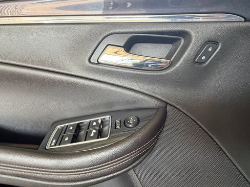 Used 2019 Chevrolet Impala Premier FWD image 19