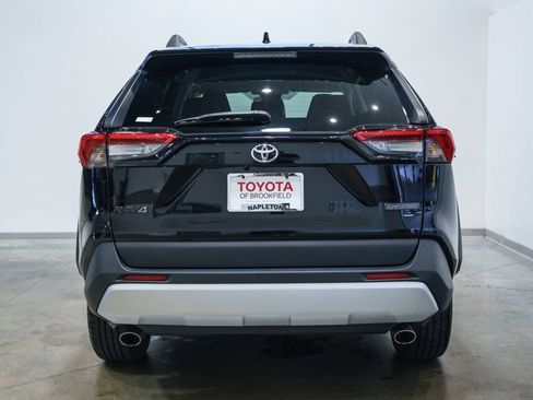 Used 2024 Toyota RAV4 Adventure AWD/4WD image 8