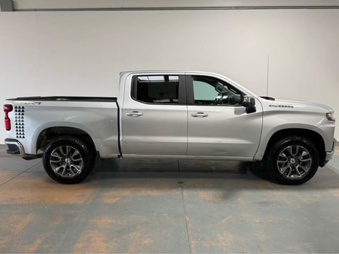 Used 2019 Chevrolet Silverado 1500 LT w/ All-Star Edition AWD/4WD image 6
