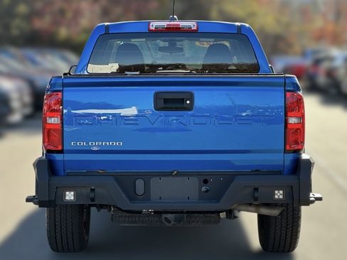 Used 2022 Chevrolet Colorado W/T w/ Custom Special Edition image 4