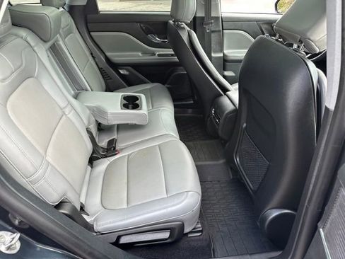 Used 2022 Lincoln Corsair Reserve w/ Equipment Group 201A image 20