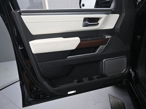 Certified 2024 Toyota Sequoia Capstone image 16