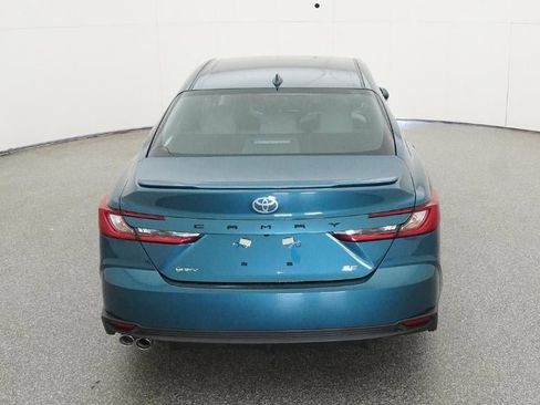 New 2026 Toyota Camry SE image 7