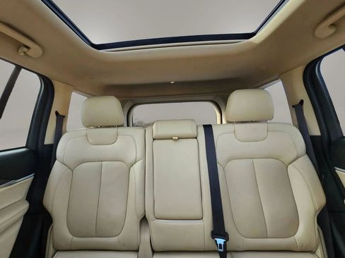 Used 2022 Jeep Grand Cherokee Limited image 17