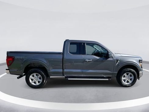 Used 2025 Ford F150 XLT w/ Equipment Group 301A Standard AWD/4WD image 3