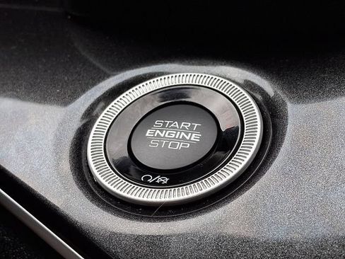 Used 2023 Jeep Grand Cherokee L Laredo AWD/4WD image 24