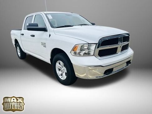Used 2022 RAM 1500 Tradesman w/ Chrome Appearance Group image 13