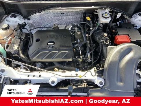 Used 2020 Buick Encore GX Essence w/ Experience Buick Package image 27