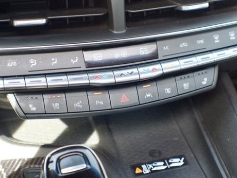 Used 2023 Cadillac CT5 V w/ Premium Package RWD image 33