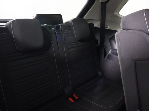 Used 2023 Volkswagen Tiguan S FWD image 32