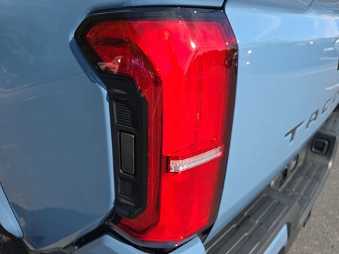 New 2026 Toyota Tacoma Limited AWD/4WD image 28
