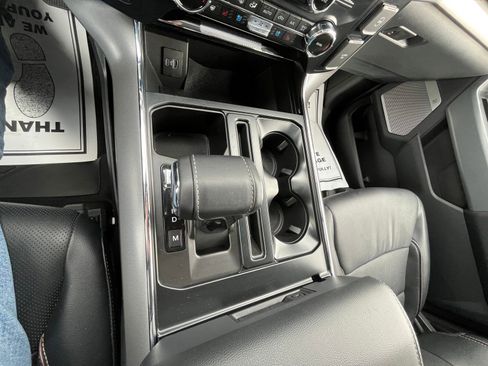 Used 2023 Ford F150 Lariat w/ FX4 Off-Road Package image 12