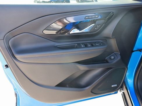 Used 2024 GMC Terrain AT4 w/ Infotainment Package II image 10