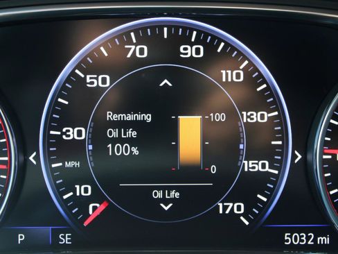 Used 2025 Chevrolet Blazer RS FWD image 24