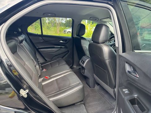 Used 2020 Chevrolet Equinox LT w/ Midnight Edition FWD image 13