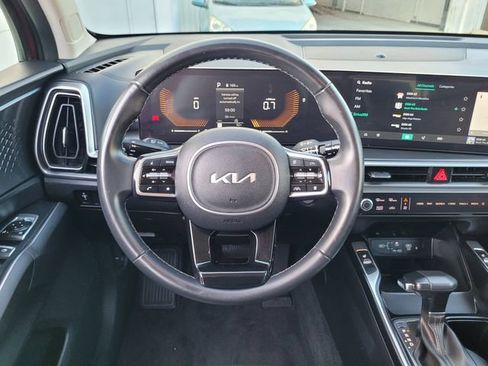 Certified 2024 Kia Sorento S FWD image 19