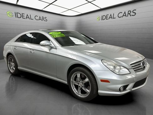 Used 2008 Mercedes-Benz CLS 550 image 3