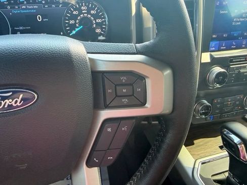 Used 2020 Ford F150 Lariat w/ Equipment Group 502A Luxury AWD/4WD image 24