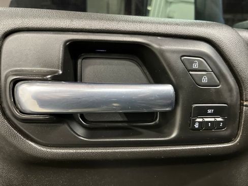 Used 2022 GMC Sierra 2500 AT4 w/ Gooseneck/5TH Wheel Package image 30