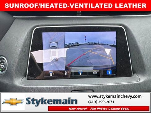 Used 2023 Cadillac XT4 Premium Luxury w/ Enhanced Visibility Package FWD image 26
