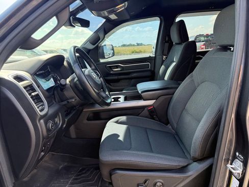 Used 2022 RAM 1500 Big Horn RWD image 5