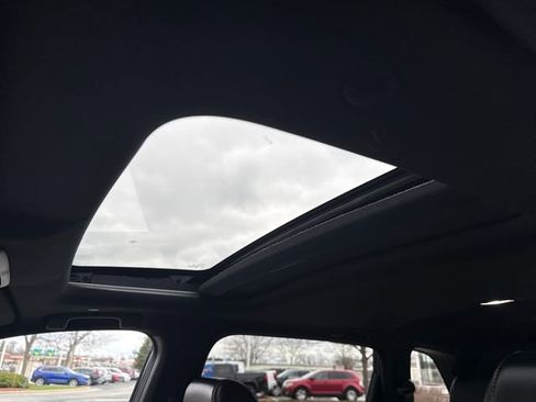 Used 2023 Honda CR-V Sport Touring image 17