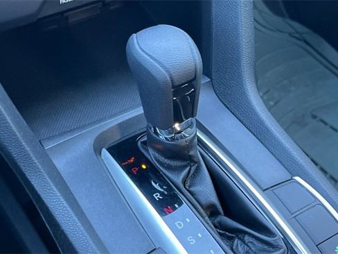 Used 2018 Honda Civic LX image 22