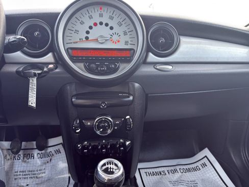 Used 2011 MINI Cooper Clubman FWD image 14