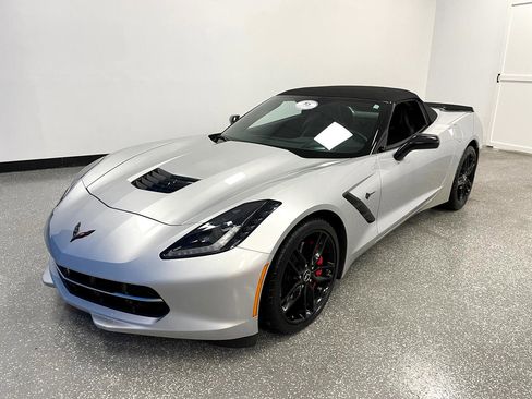 Used 2015 Chevrolet Corvette Stingray Convertible w/ 3LT Preferred Equipment Group image 23