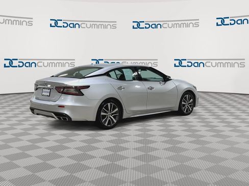 Used 2020 Nissan Maxima 3.5 SV w/ Floor Mat Group FWD image 8