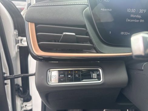 Used 2025 Buick Envision Sport Touring image 15