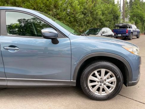 Used 2015 MAZDA CX-5 Touring FWD image 2