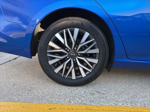 Used 2025 Nissan Altima 2.5 SV image 33