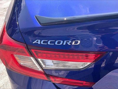 Used 2022 Honda Accord Sport image 31