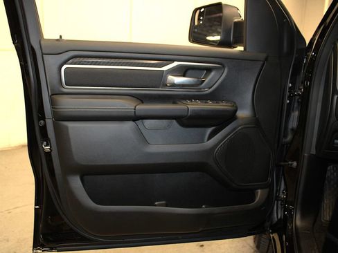 New 2026 RAM 1500 Big Horn AWD/4WD image 27
