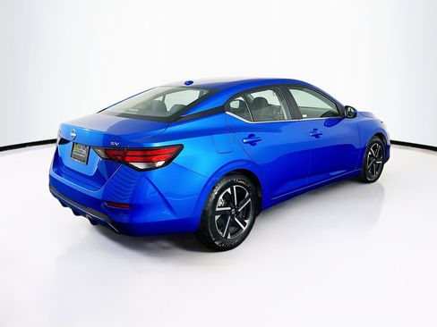 Used 2024 Nissan Sentra SV image 9