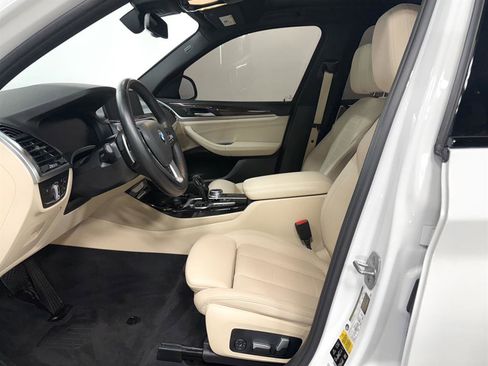 Used 2021 BMW X3 xDrive30i w/ Premium Package image 4