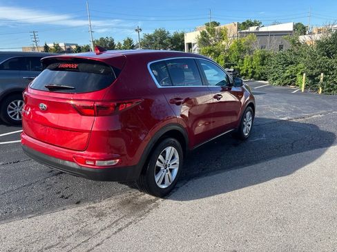 Used 2018 Kia Sportage LX FWD image 3