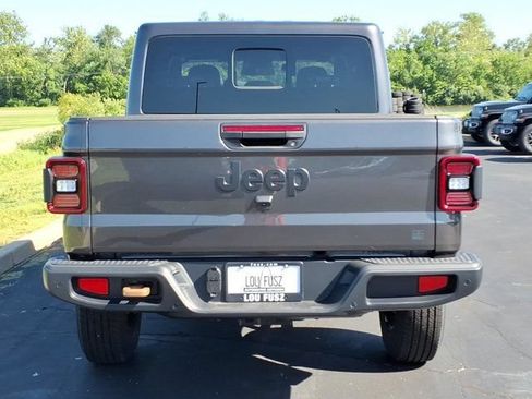 New 2026 Jeep Gladiator Sport AWD/4WD image 19