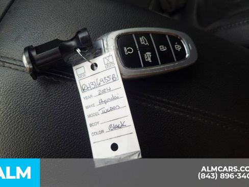 Used 2024 Hyundai Tucson SEL w/ Convenience Package FWD image 17
