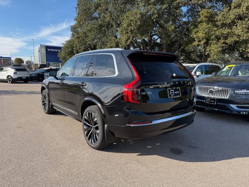 New 2026 Volvo XC90 T8 Plus image 4
