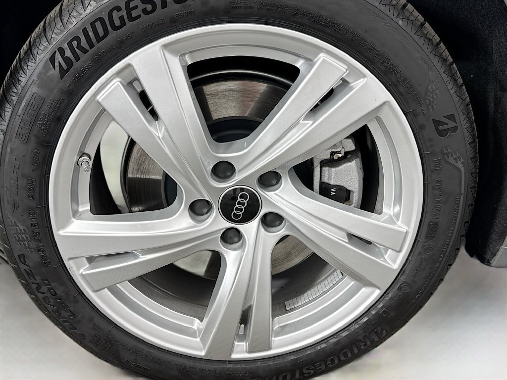 Used 2025 Audi A5 Premium AWD/4WD image 33