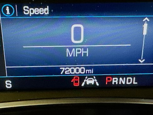 Used 2021 Chevrolet Equinox LT w/ LPO, Cargo Package image 19