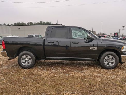 Used 2023 RAM 1500 Classic SLT w/ Trailer & Traction Group image 9