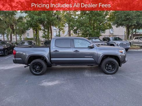 Certified 2022 Toyota Tacoma SR5 w/ Technology Package RWD image 4